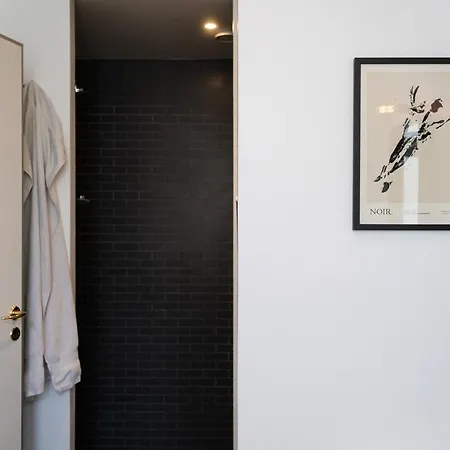 Spacious 6 Pax Kgs Nytorv Nyhavn Elevator Apartment *