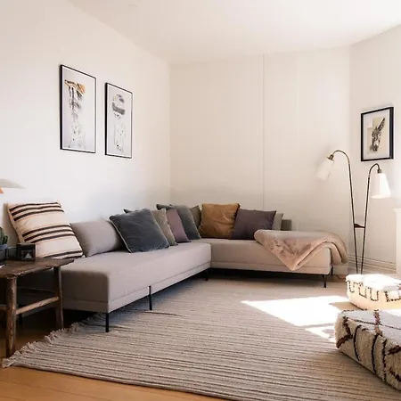 Apartment Spacious 6 Pax Kgs Nytorv Nyhavn Elevator